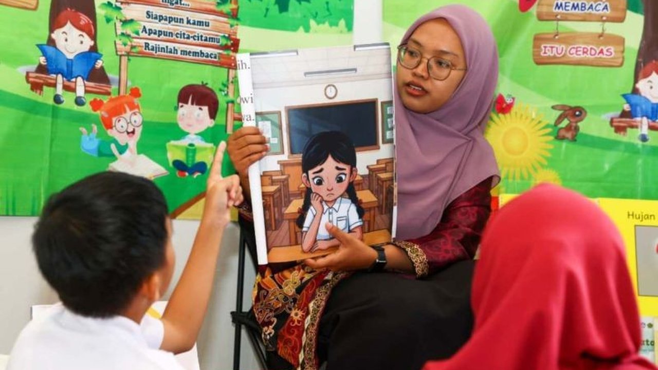 Pemerintah Pusat, OIKN, dan Program INOVASI bersinergi memperkuat literasi dan numerasi di pendidikan dasar IKN, meningkatkan pemahaman teks serta kemampuan konsep bilangan.