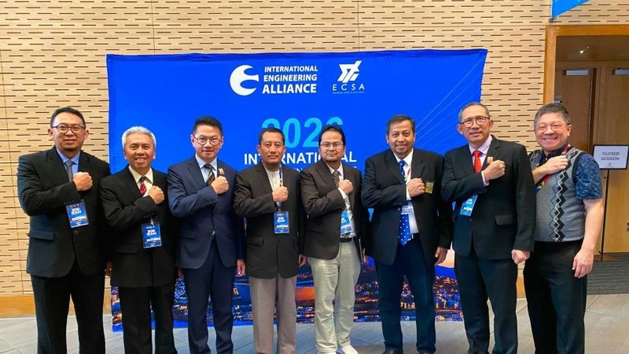 IABEE PII berhasil meraih pengakuan internasional sebagai Provisional Signatory Sydney Accord dan Dublin Accord di IEAM 2026. Pencapaian ini menegaskan kualitas pendidikan teknik Indonesia dan membuka peluang global bagi lulusan.