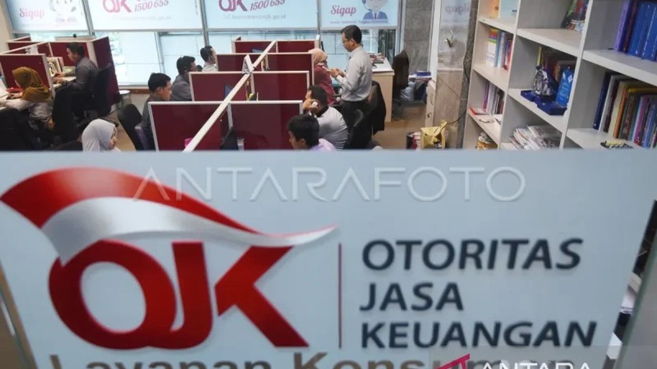 OJK mencatat nilai transaksi bursa karbon Indonesia mencapai Rp77,95 miliar sejak diluncurkan, menunjukkan tingginya minat pasar terhadap mekanisme pengurangan emisi.