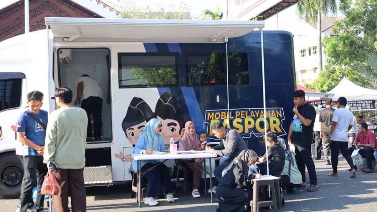 Kantor Imigrasi Banda Aceh meluncurkan inovasi Layanan Pasporia di Car Free Day, solusi praktis bagi warga yang ingin mengurus paspor tanpa kendala waktu kerja.