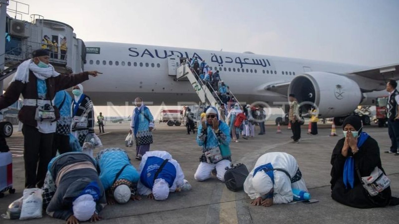 Petugas Penyelenggara Ibadah Haji (PPIH) Embarkasi Aceh memastikan kesiapan layanan debarkasi untuk menyambut kepulangan jamaah haji Aceh mulai 15 Juni 2026, menjamin proses yang lancar dan nyaman.