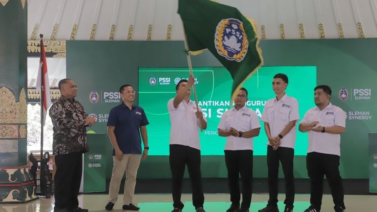 Pemerintah Kabupaten Sleman menunjukkan komitmen kuatnya untuk memajukan kualitas sepak bola Sleman melalui dukungan penuh terhadap Askab PSSI Sleman yang baru dilantik, menandai era baru kolaborasi olahraga.