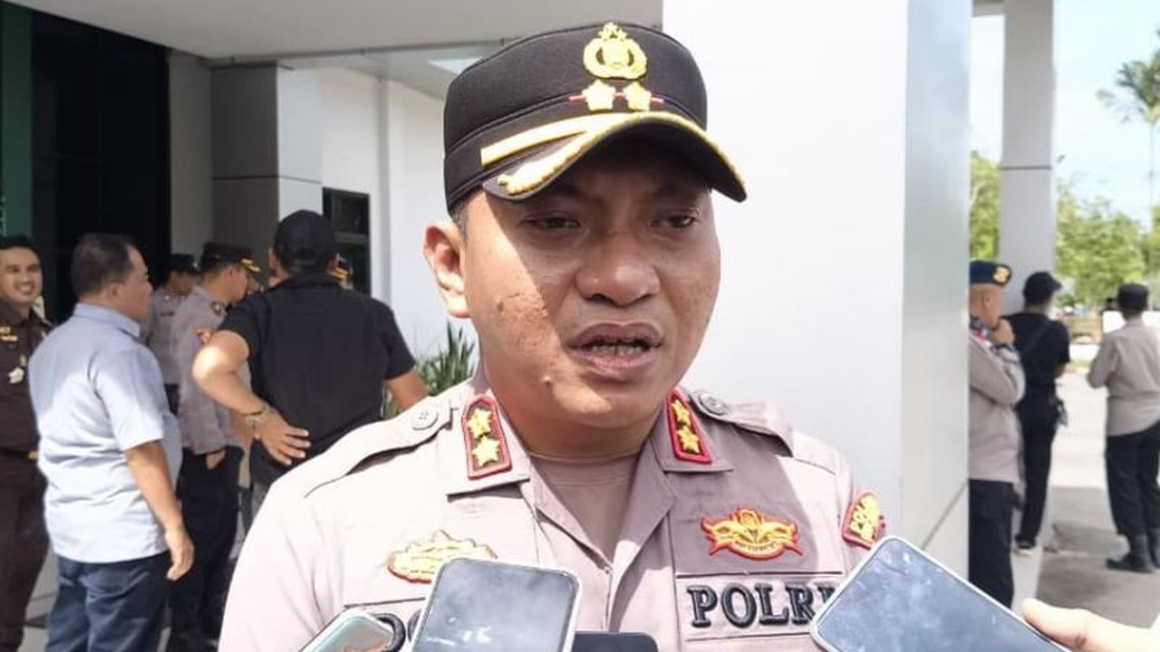 Polres Singkawang kembali menunjukkan komitmennya dalam pembinaan generasi muda dengan menggelar turnamen e-sport Mobile Legends Kapolres Cup Singkawang 2026, sekaligus merayakan HUT Bhayangkara ke-80.