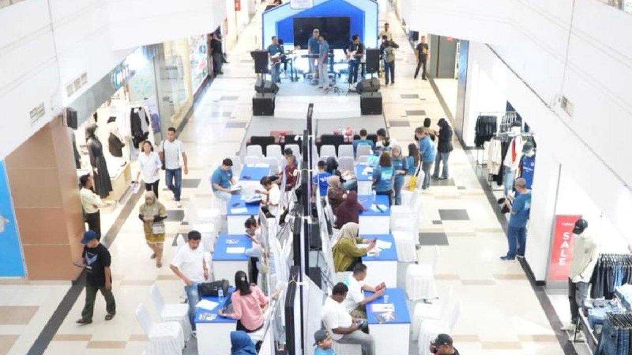 PT Bank Rakyat Indonesia (BRI) sukses menggelar BRI Consumer Expo 2026 di Jayapura, Papua, untuk mendukung program pemerintah tiga juta rumah dan mempermudah akses KPR subsidi bagi masyarakat.