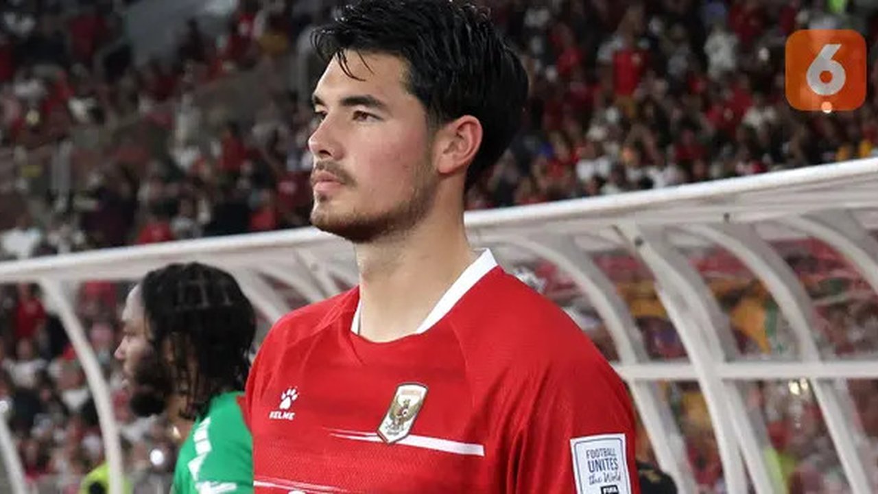 Pemain Timnas Indonesia, Elkan Baggott saat laga semifinal FIFA Series 2026 melawan St Kitts and Nevis di Stadion Utama Gelora Bung Karno (SUGBK), Senayan, Jakarta, Jumat (27/03/2026). (Bola.