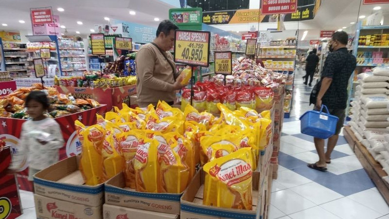 Dinas Perdagangan Kota Mataram menyoroti penyebab di balik Kenaikan Harga Gula Mataram dan minyak goreng, salah satunya adalah faktor harga plastik yang melonjak. Simak selengkapnya!