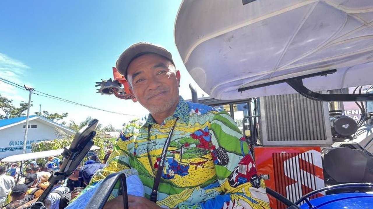 Petani dari Kalimantan Tengah menyatakan ketertarikannya untuk meniru kemajuan teknologi panen padi Gorontalo setelah melihat langsung inovasi mekanisasi pertanian yang diterapkan di sana.