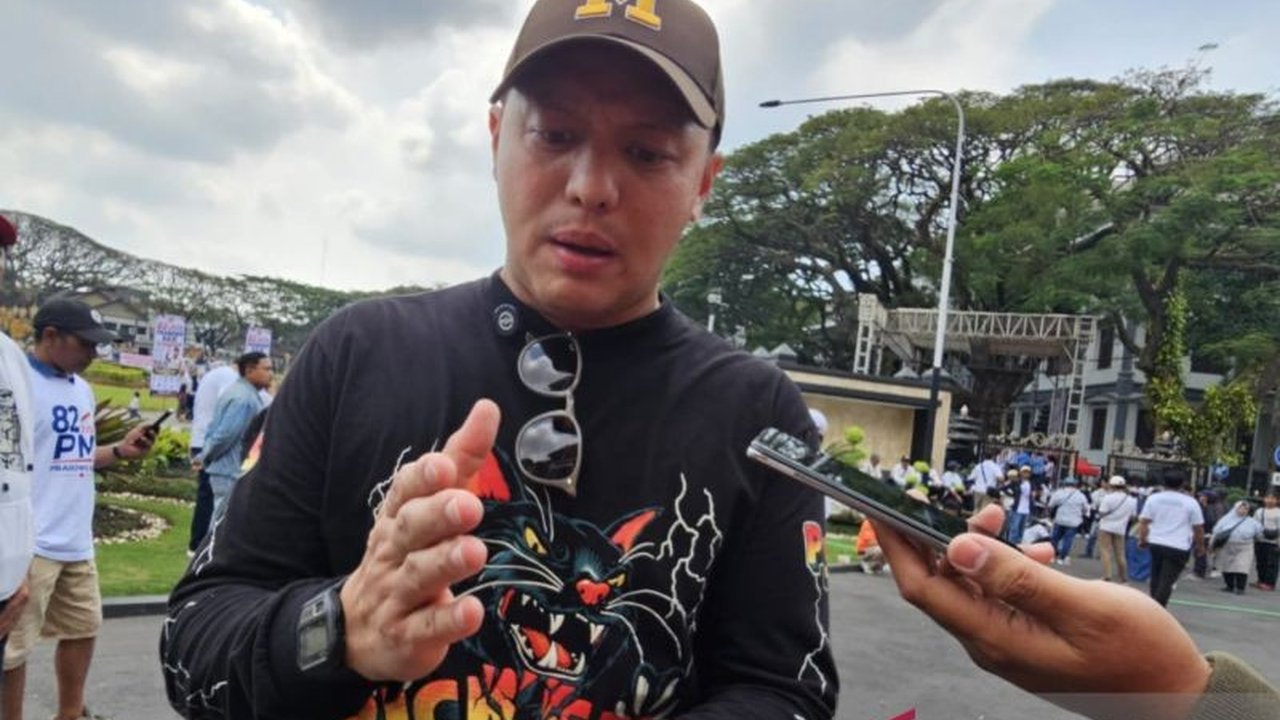 Anggota DPR RI Moreno Soeprapto menegaskan bahwa Pemerintah Tidak Antikritik terkait program Makan Bergizi Gratis (MBG), bahkan terus melakukan evaluasi dan perbaikan. Simak detail respons pemerintah dan dukungan masyarakat.