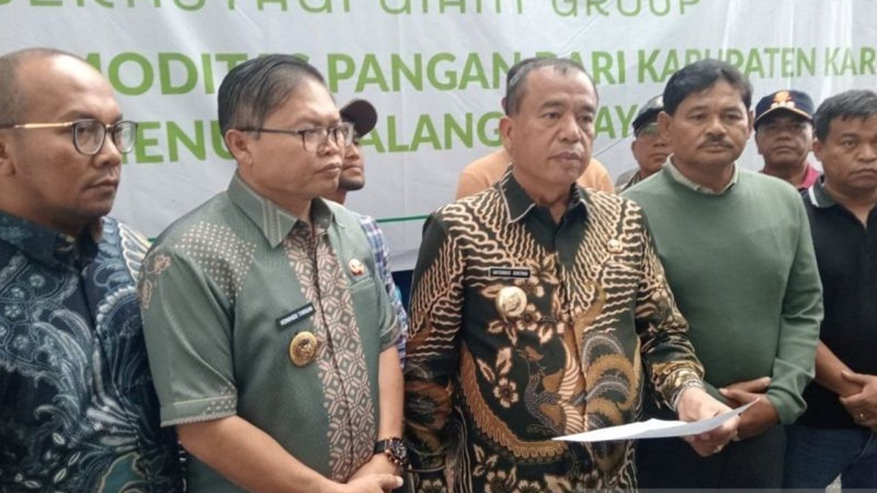 Pemerintah Kabupaten Karo sukses melakukan ekspansi pasar pertanian Karo ke Kalimantan Tengah. Pengiriman 20 ton hortikultura ini diharapkan memangkas rantai distribusi dan meningkatkan kesejahteraan petani.