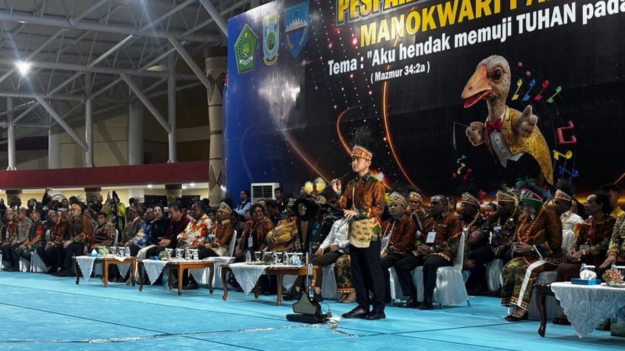 Wakil Presiden Gibran Rakabuming menegaskan komitmen pemerintah untuk menjadikan Pembangunan Papua sebagai prioritas, demi pemerataan pembangunan dan peningkatan kesejahteraan masyarakat, sejalan dengan visi Indonesia-sentris.