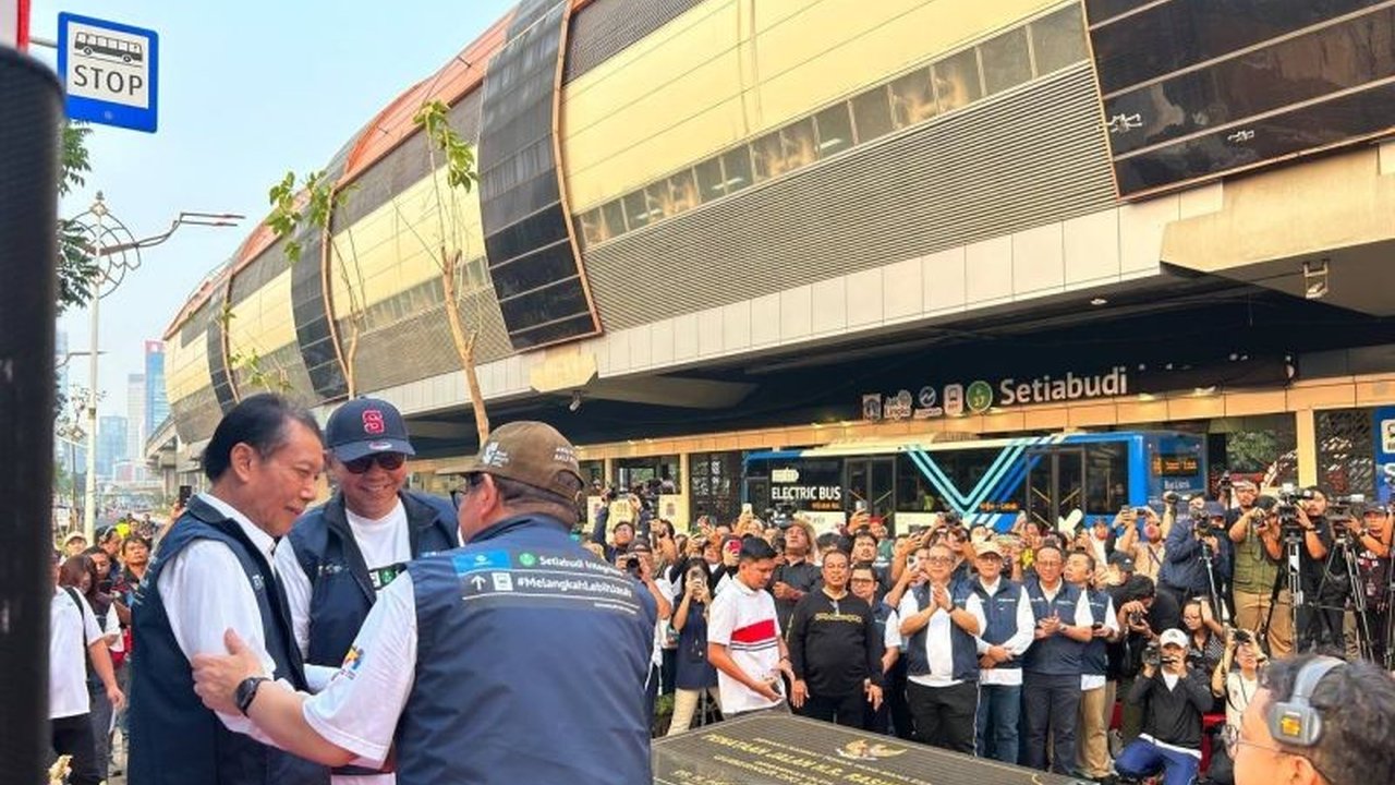 Komisi Pemberantasan Korupsi (KPK) bersama Pemerintah Provinsi Jakarta dan PT Transjakarta meresmikan Halte Setiabudi Integritas, menandai perluasan kampanye nilai-nilai antikorupsi di ruang publik Ibu Kota.