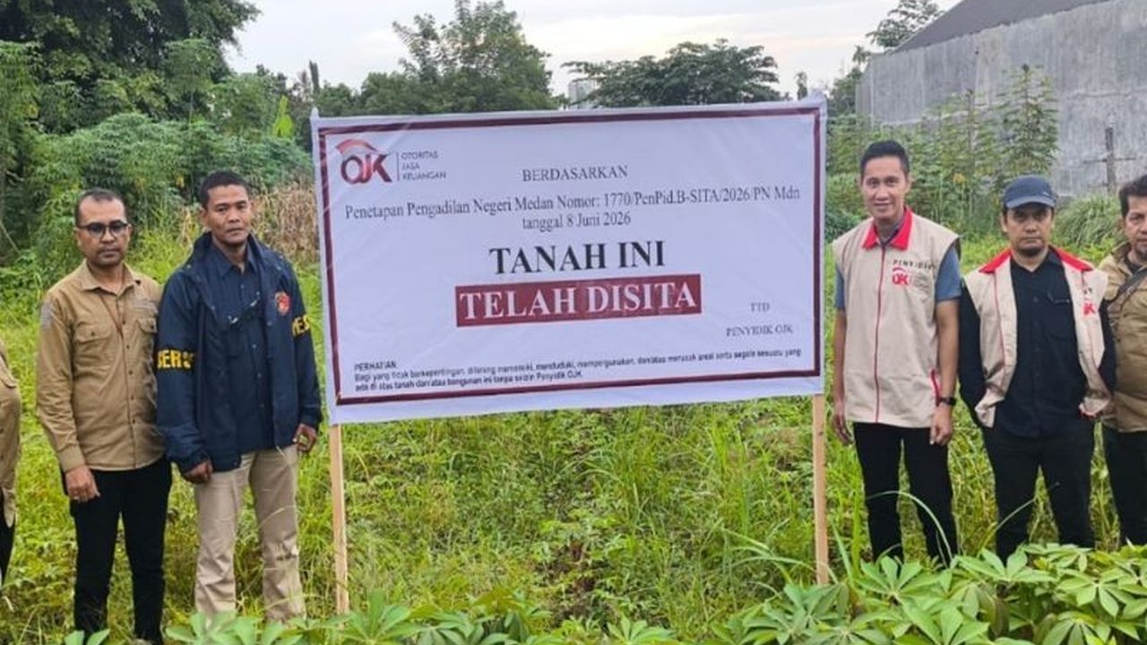 Otoritas Jasa Keuangan (OJK) menyita 41 aset diduga terkait tindak pidana perbankan syariah BPRS GP Medan. Langkah ini wujud penegakan hukum dan pemulihan kerugian bank.