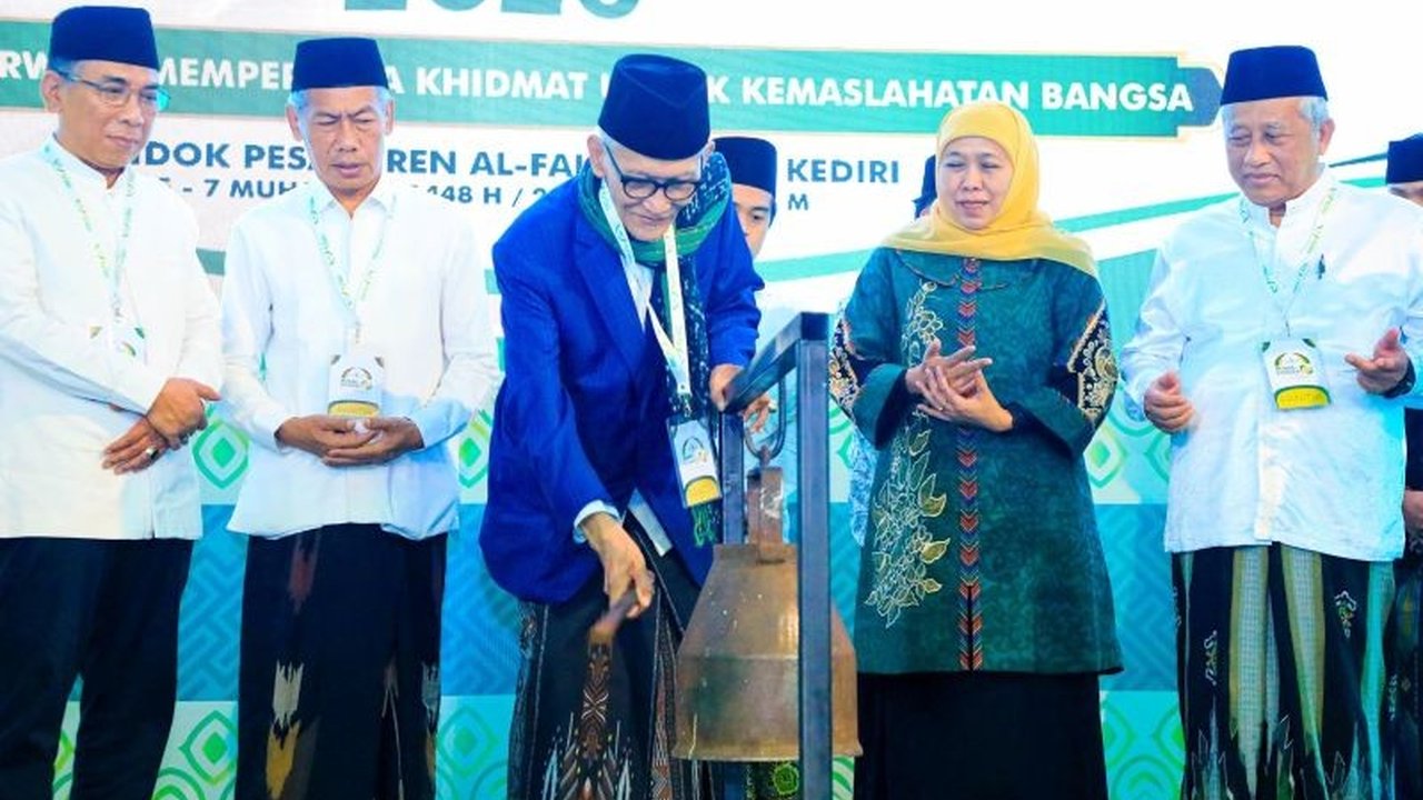 Gubernur Khofifah Indar Parawansa menegaskan Munas Konbes NU 2026 di Kediri menjadi wadah penting bagi Nahdlatul Ulama merumuskan solusi atas persoalan umat dan bangsa, serta memperkuat perannya.