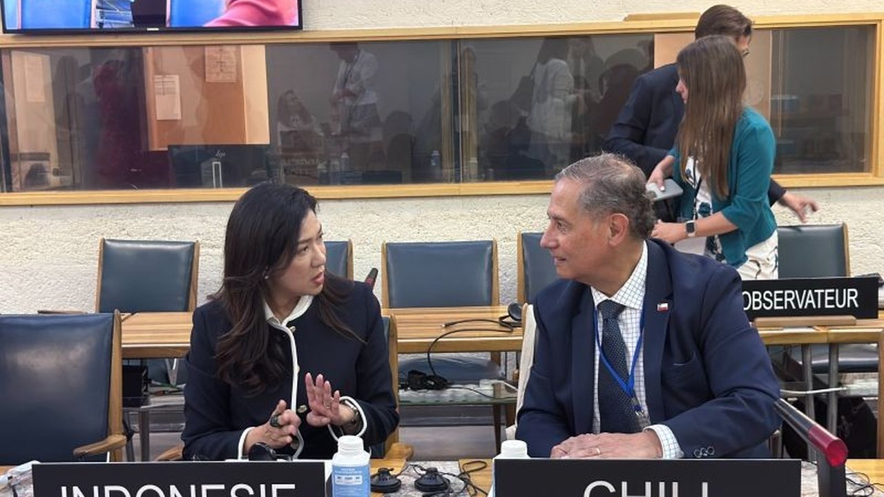 Komdigi menegaskan peran global Indonesia di UNESCO, berkomitmen menjaga integritas informasi dan keselamatan jurnalis di tengah disrupsi kecerdasan buatan, serta mendorong kebijakan media yang inklusif.