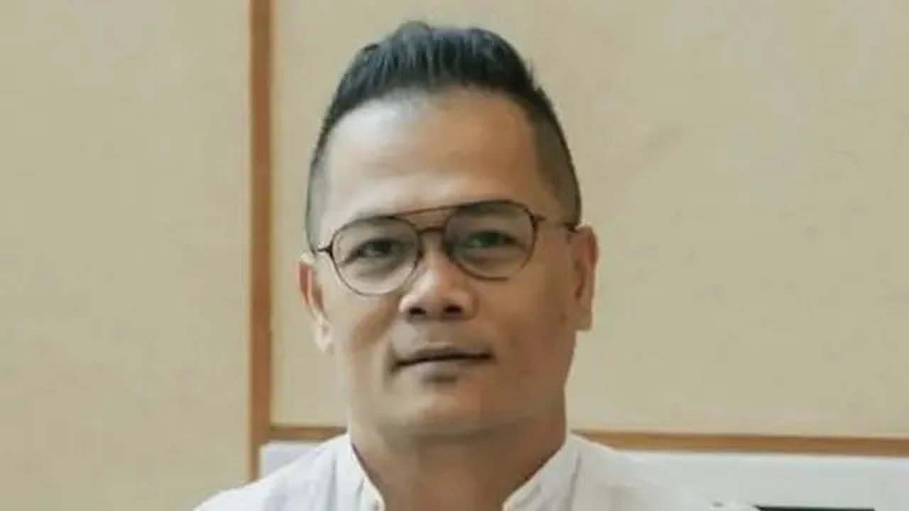 Dirigen kondang Agustinus Bambang Jusana meninggal dunia pada Selasa, 16 Juni 2026, pukul 20.39 WIB di RS Carolus Jakarta, dalam usia 56 tahun. (Foto: Dok. Koleksi Julius Firdaus)