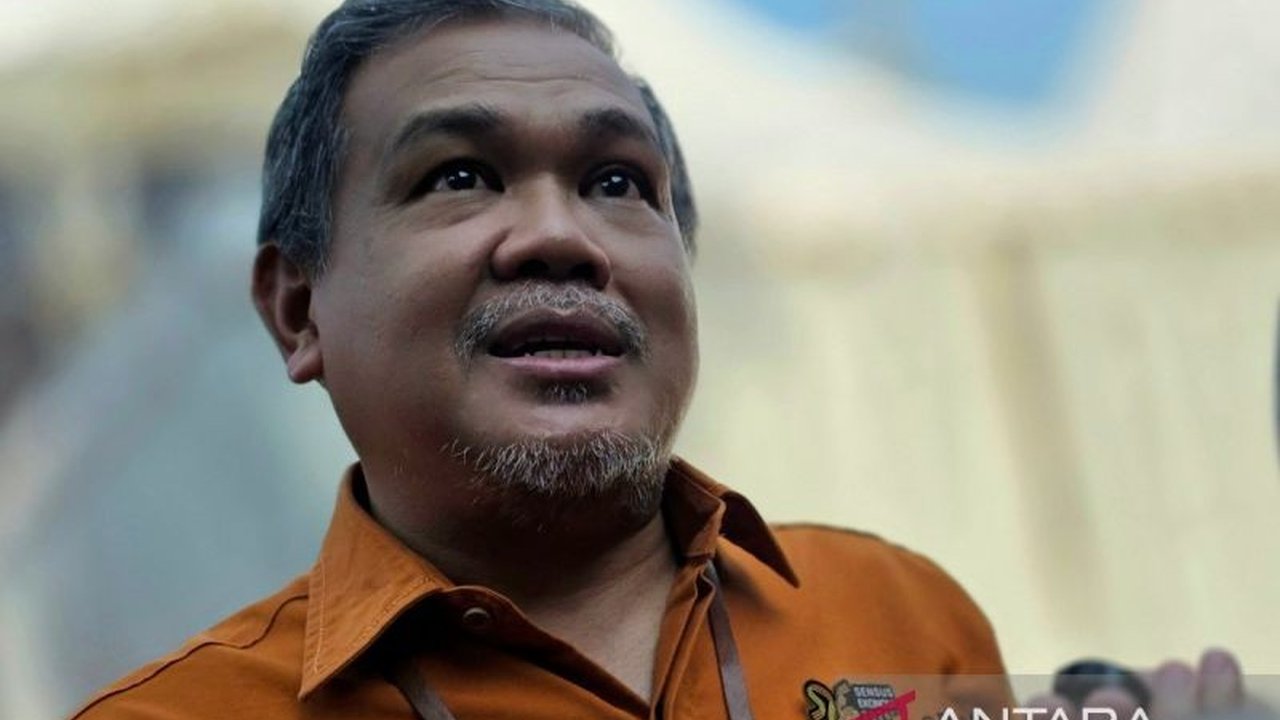 Badan Pusat Statistik (BPS) Jawa Tengah menargetkan pendataan 16 juta keluarga dalam Sensus Ekonomi 2026 Jawa Tengah, didukung ribuan petugas yang siap menyukseskan program nasional ini.