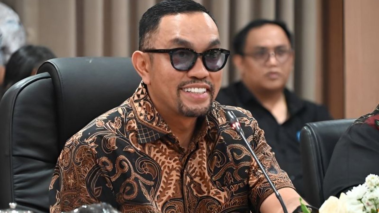 Wakil Ketua Komisi III DPR RI Ahmad Sahroni menyoroti peningkatan **kepercayaan publik Polri** berdasarkan survei Litbang Kompas, membuktikan kinerja institusi kepolisian berdampak positif dan dirasakan masyarakat.