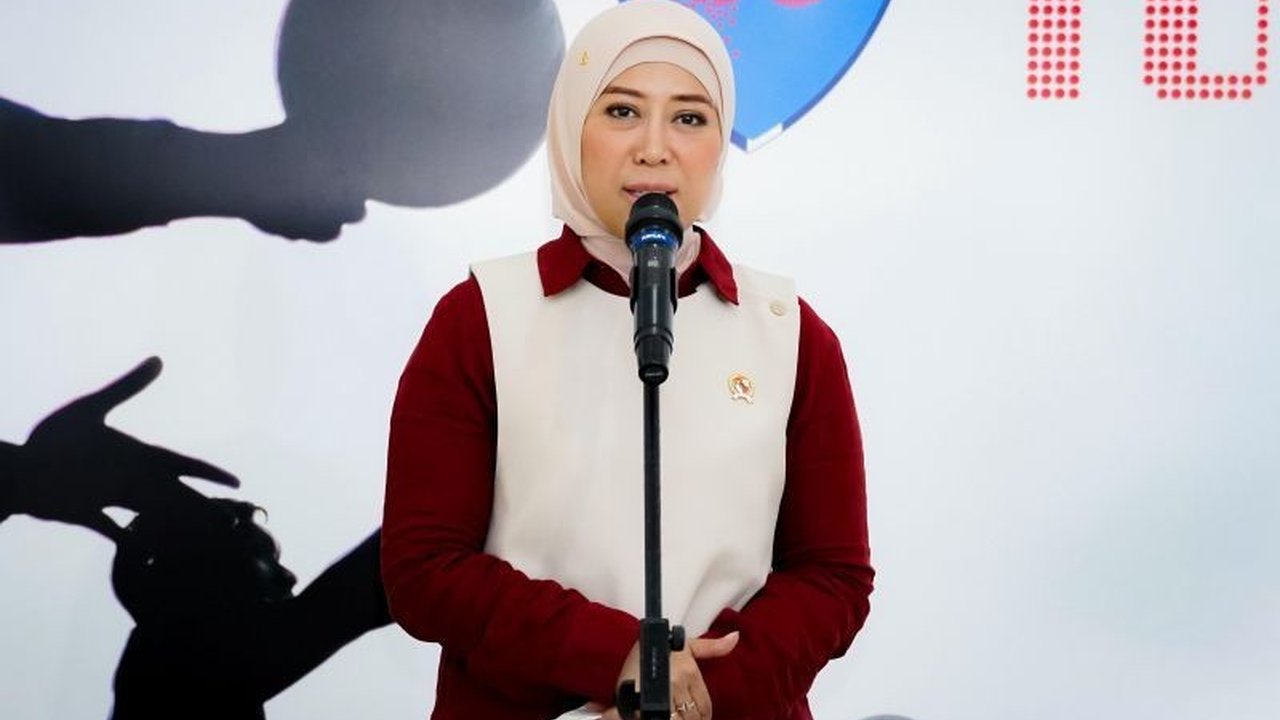 Menteri Komunikasi dan Digital (Menkomdigi) Meutya Hafid menekankan pentingnya kewaspadaan interaksi digital, menyusul maraknya kasus kejahatan siber yang berawal dari ruang digital.