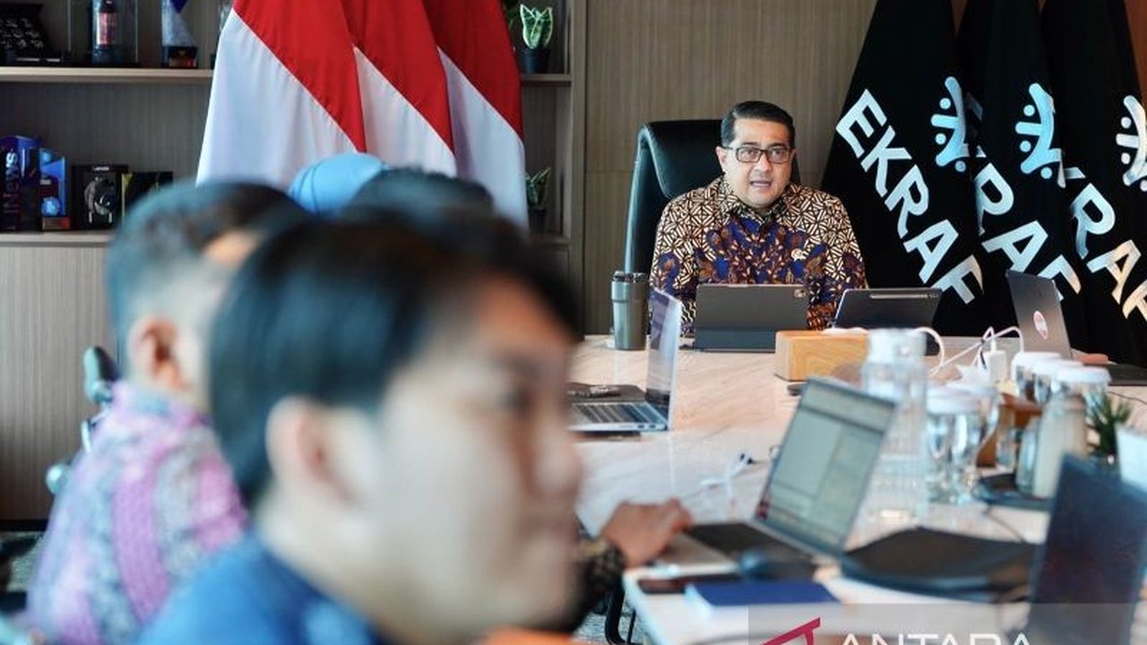 Kemenekraf mendorong pemerintah daerah memperkuat ekosistem ekonomi kreatif melalui Permen Ekraf Nomor 9 Tahun 2025, regulasi baru yang menjadi pedoman penting bagi pengembangan di daerah.