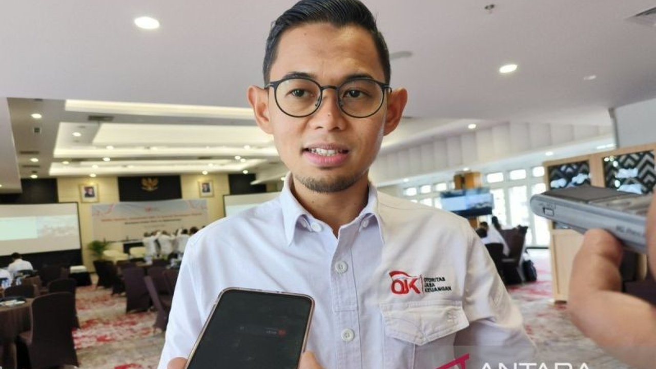 Otoritas Jasa Keuangan (OJK) Kalimantan Tengah (Kalteng) secara aktif memperkuat edukasi investasi pasar modal, menyasar generasi muda untuk meningkatkan literasi keuangan dan mendorong pertumbuhan investor domestik di wilayah tersebut.
