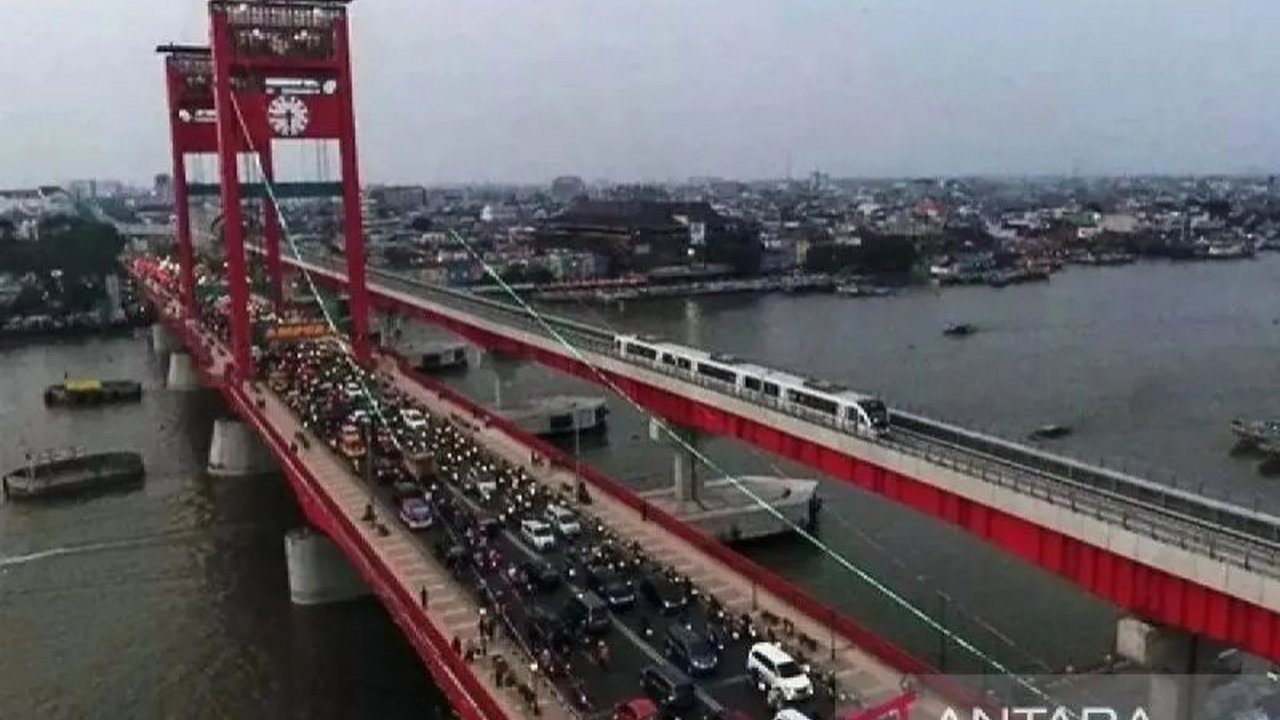 PT KAI Divre III Palembang dan BPKARSS tingkatkan layanan LRT Sumsel dengan penambahan jadwal perjalanan selama perayaan HUT ke-1.343 Kota Palembang. Simak detail jadwalnya!