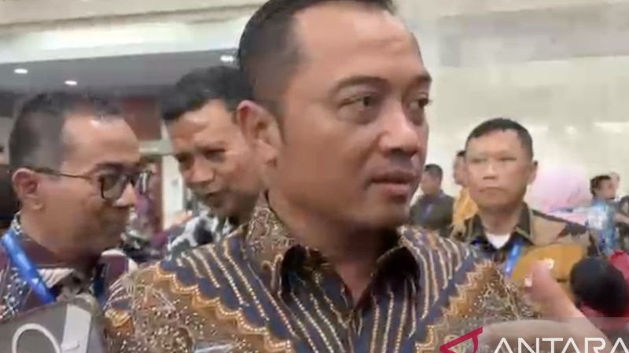 Menteri Sekretaris Negara Prasetyo Hadi mengumumkan komitmen Presiden Prabowo Subianto untuk menambah anggaran riset sebesar Rp4 triliun, fokus pada penelitian yang memberikan dampak langsung kepada masyarakat seperti penanganan sampah dan energi.