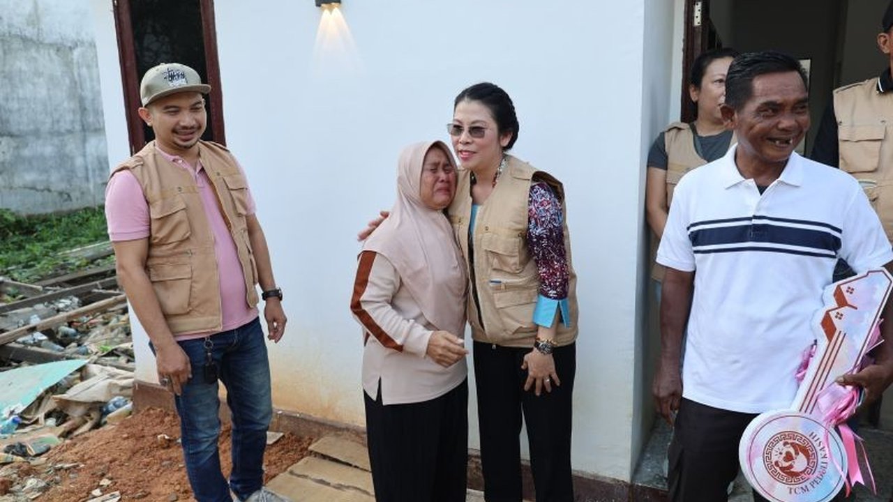 Pemerintah Kota Singkawang menunjukkan komitmen kuat dalam menyediakan Rumah Layak Huni bagi masyarakat berpenghasilan rendah melalui kolaborasi strategis dengan ASEAN Chinese Youth Association, membuktikan sinergi yang efektif antara pemerintah dan eleme