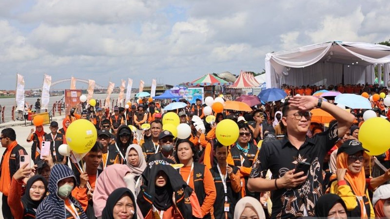 Pemerintah Kota Palembang menggandeng 7.588 petugas untuk menyukseskan Sensus Ekonomi 2026, langkah strategis demi data akurat dan pembangunan tepat sasaran. Simak detail persiapannya!