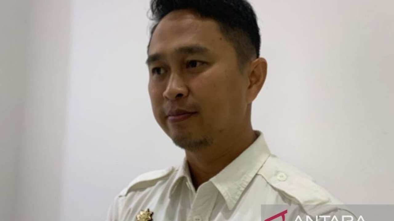 Dinas Tenaga Kerja dan Transmigrasi (Disnakertrans) Cianjur memastikan kondisi ketenagakerjaan Cianjur masih aman, tanpa PHK massal, meskipun sejumlah perusahaan menghadapi tekanan ekonomi yang signifikan.