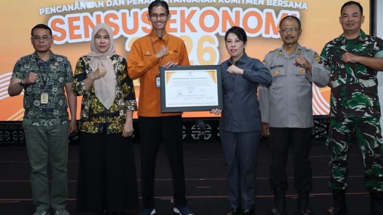 Wali Kota Singkawang Tjhai Chui Mie menyerukan partisipasi aktif masyarakat dalam Sensus Ekonomi 2026, menekankan pentingnya data akurat untuk perencanaan pembangunan daerah.