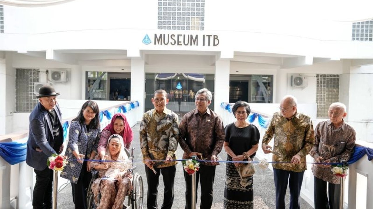 Menteri Kebudayaan Fadli Zon mendorong perguruan tinggi, terutama yang berusia lebih dari 50 tahun, untuk membangun Museum Perguruan Tinggi sebagai ruang edukasi, riset, dan pelestarian sejarah institusi.