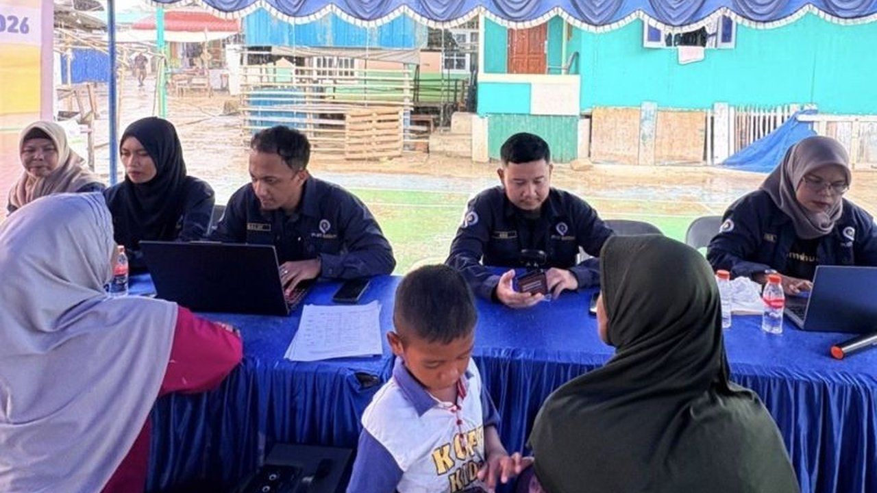 Dinas Koperasi dan Usaha Mikro (Diskum) Batam gencar memperluas legalitas usaha mikro pesisir di wilayahnya, menargetkan 200 pelaku usaha mendapatkan Nomor Induk Berusaha (NIB) dan pendampingan untuk meningkatkan daya saing.