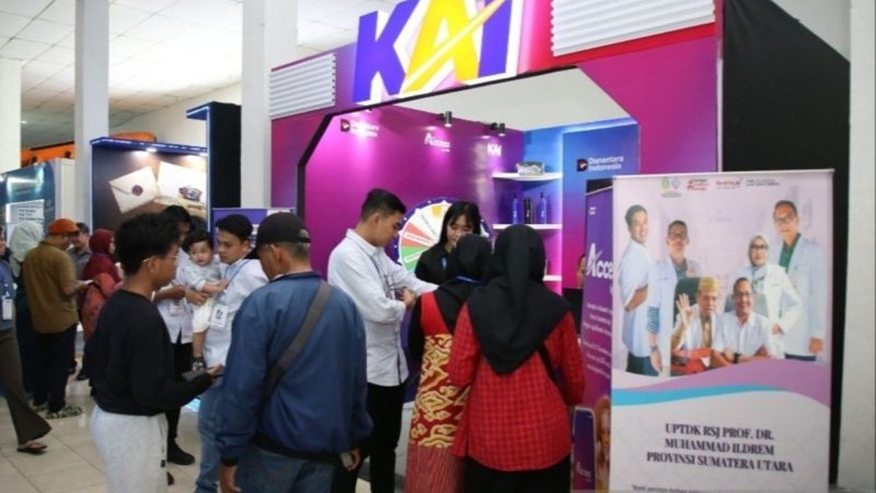 Jangan lewatkan kesempatan emas! PT Kereta Api Indonesia (Persero) menawarkan diskon tiket KAI hingga 20 persen di Pekan Raya Sumatera Utara 2026. Segera manfaatkan promo menarik ini untuk perjalanan Anda!