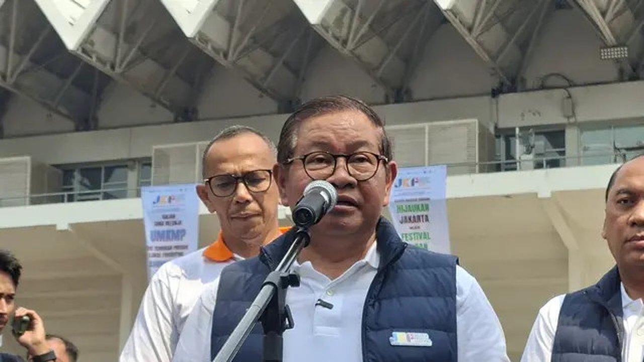 Pramono Anung usai menghadiri Jakarta Kreatif Festival (JKF) di Istora Senayan, Sabtu (4/7/2026). (Liputan6.com/Winda Nelfira).