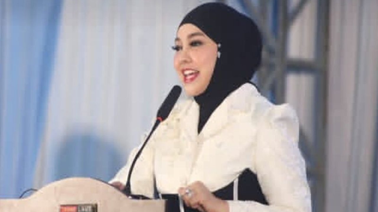 Pemerintah Kabupaten Tanah Laut memperkuat promosi wisata, budaya, dan ekonomi kreatif melalui Duta Pariwisata Tanah Laut muda 2026. Simak bagaimana proses seleksi ketat ini melahirkan representasi daerah!