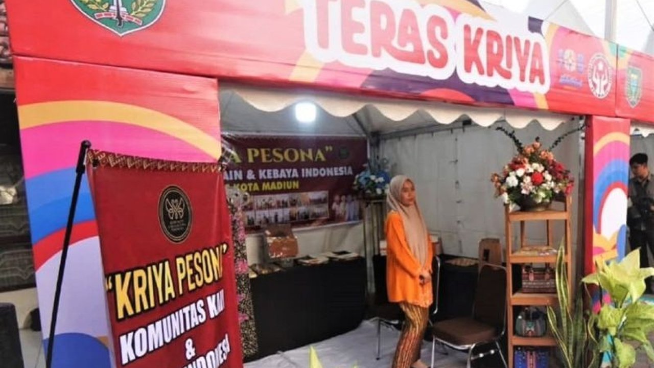 Pemerintah Kota Madiun aktif melakukan promosi UMKM Madiun melalui ajang Teras Kriya 2026, sebuah inisiatif untuk meningkatkan daya saing dan memperluas pasar produk lokal.