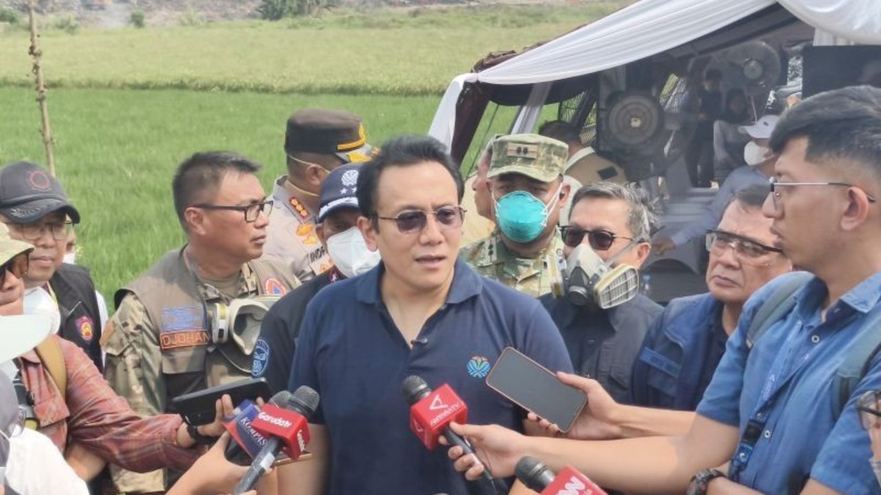 Kementerian Lingkungan Hidup/Badan Pengendalian Lingkungan Hidup (KLH/BPLH) mendesak pemerintah daerah untuk meningkatkan kewaspadaan dan Antisipasi Kebakaran TPA menyusul peringatan cuaca ekstrem global yang dipicu El Nino.