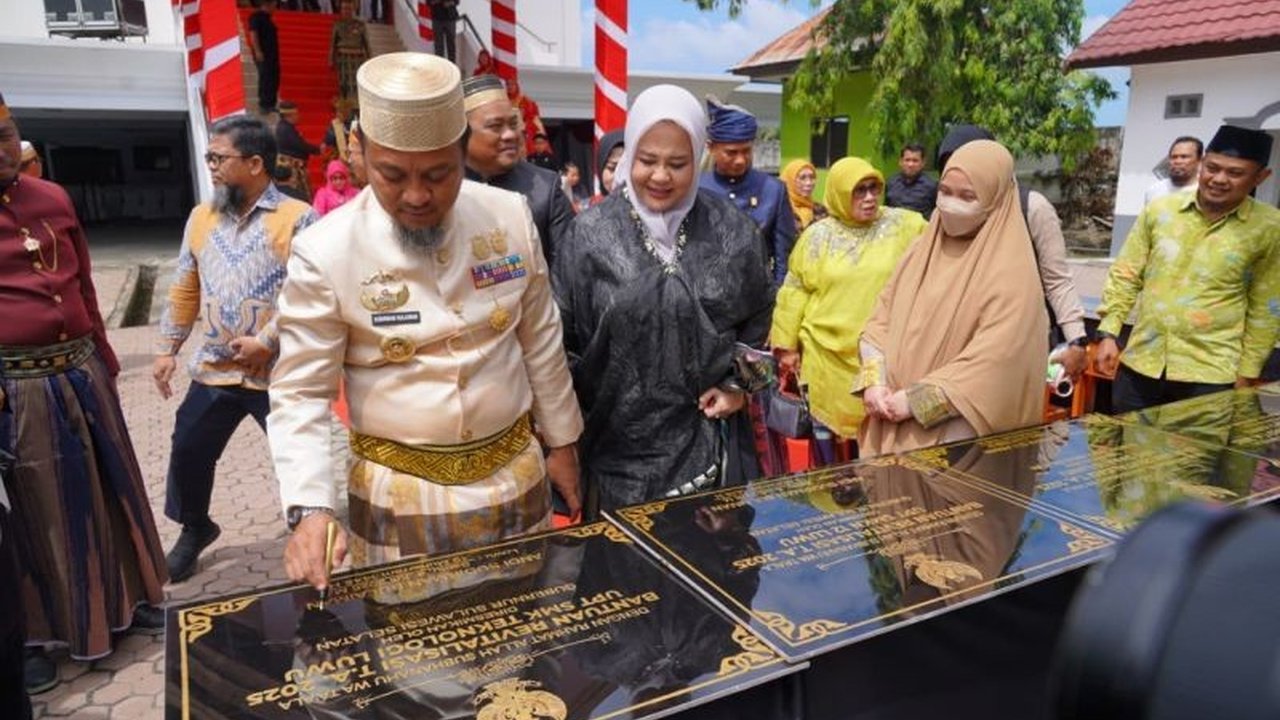 Pemprov Sulsel Salurkan Beragam Bantuan untuk Percepatan Pembangunan Luwu, Fokus pada Infrastruktur dan Pendidikan