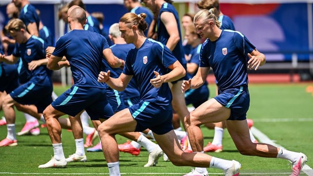Pelatih Norwegia, Stale Solbakken, menyerukan agar timnya tidak gentar menghadapi nama besar Brasil di babak 16 besar Piala Dunia 2026, menekankan fokus pada permainan.
