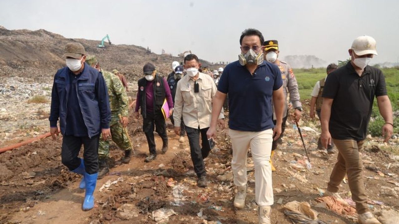 Wakil Menteri KLH/BPLH Diaz Hendropriyono mengingatkan kepala daerah untuk serius mengantisipasi kebakaran TPA akibat El Nino yang diprediksi parah, demi keselamatan warga dan lingkungan.