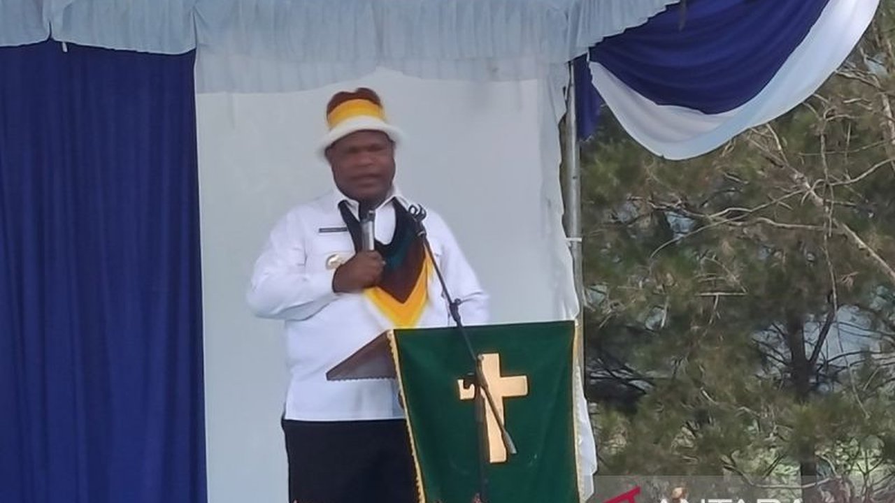 Pemerintah Kabupaten Jayawijaya berupaya memperkuat identitas masyarakat adat setempat, menegaskan pentingnya persatuan dan keselarasan dalam naungan berbangsa dan bernegara.