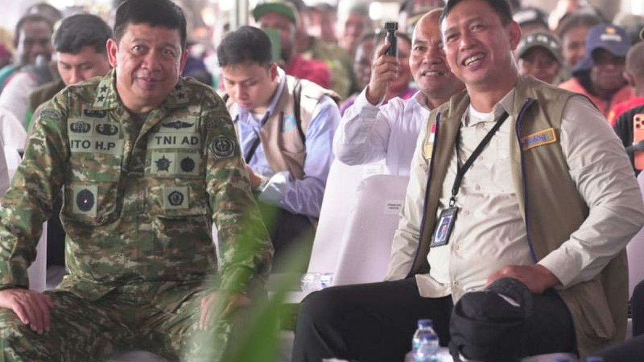 Perum Bulog menegaskan kesiapan penuh dalam penyerapan padi hasil petani di Papua Selatan, mendukung program strategis pemerintah untuk mewujudkan swasembada pangan berkelanjutan dan kesejahteraan petani.