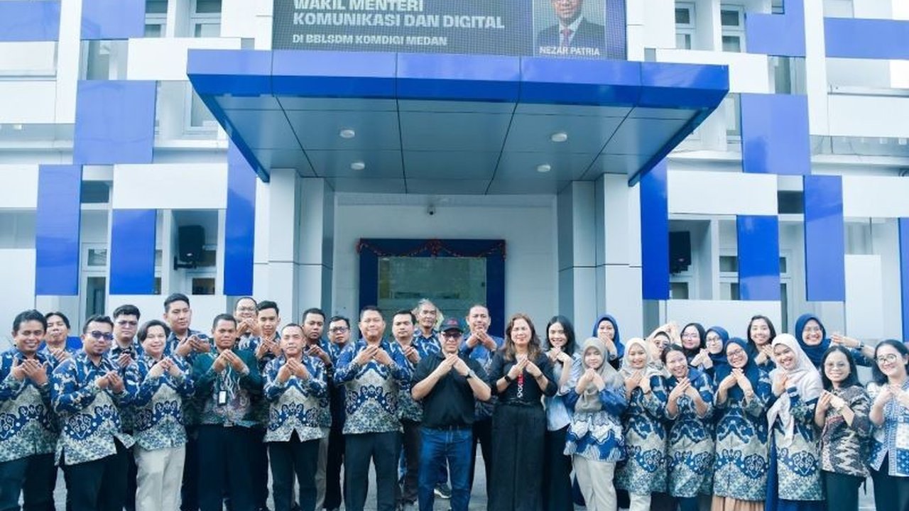 Komdigi menekankan penguatan talenta digital sebagai faktor penentu posisi Indonesia di tengah sengitnya persaingan teknologi global. Bagaimana strategi pemerintah mewujudkannya?