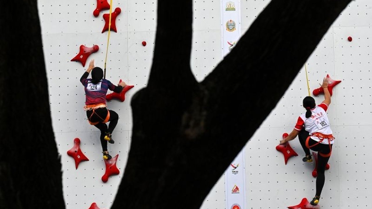 Panjat Tebing Indonesia Gemilang: Desak Rajiah Raih Perunggu Estafet Speed Putri di Krakow 2026