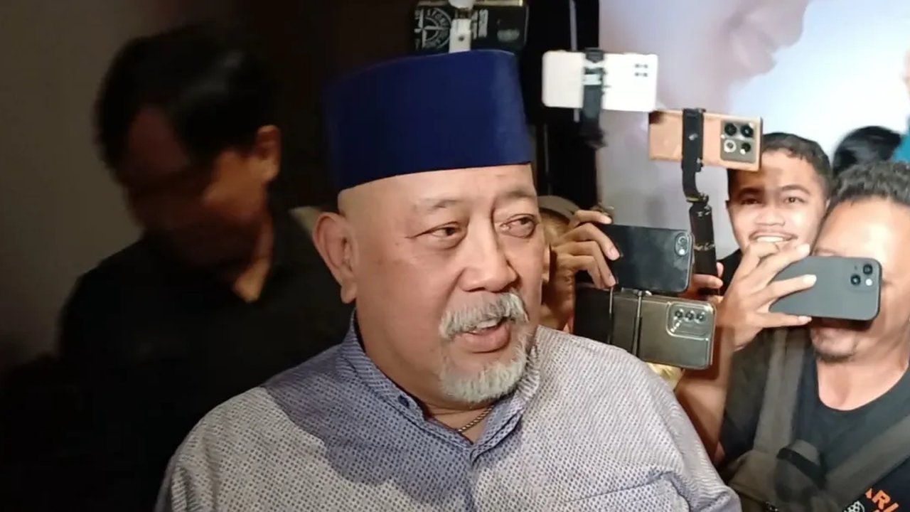 Sentilan Pedas Indro Warkop Tanggapi Pandji Pragiwaksono Dipolisikan Imbas Materi Mens Rea