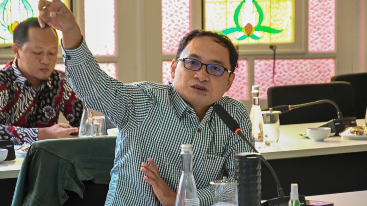 Dirut BEI Mundur Usai IHSG Anjlok, Anggota DPR: Bukti Tanggung Jawab Moral