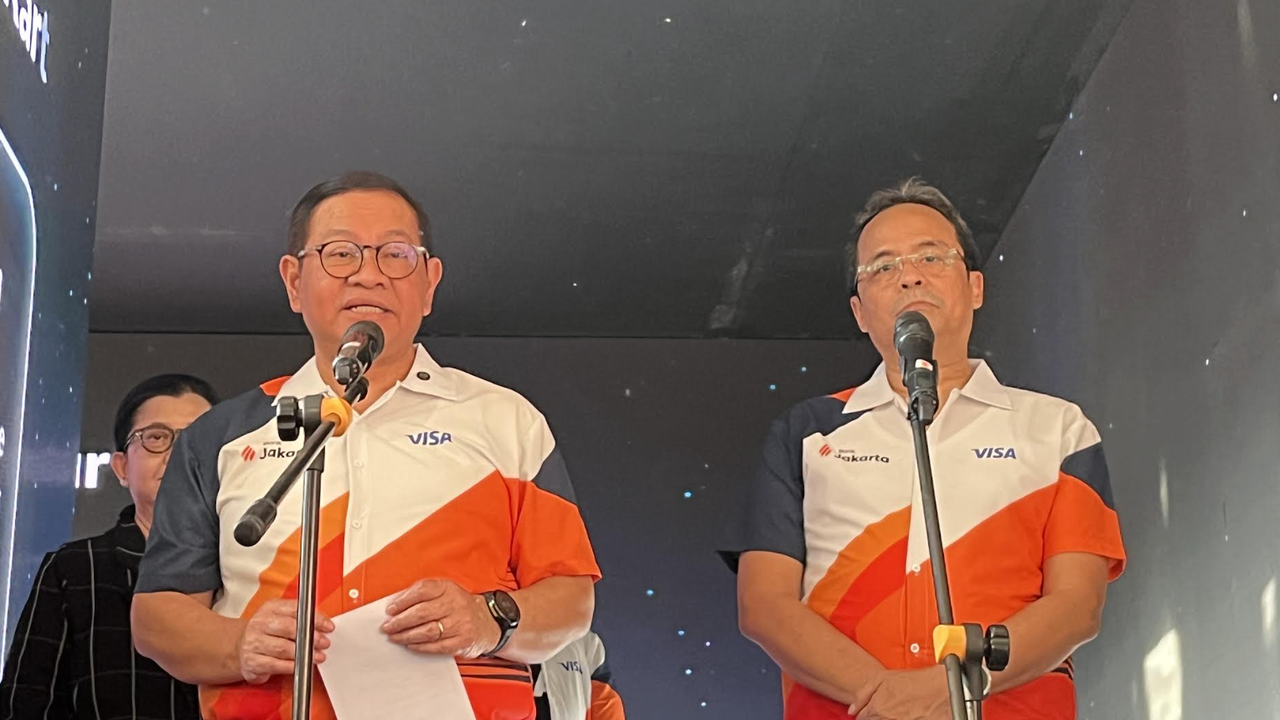 Gubernur Pramono Dorong Bank Jakarta IPO Awal 2027