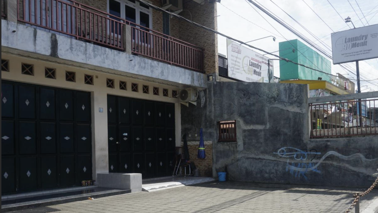 Ruko Dua Lantai di Sleman Digerebek Polisi, Diduga Markas Jaringan Scammer Internasional