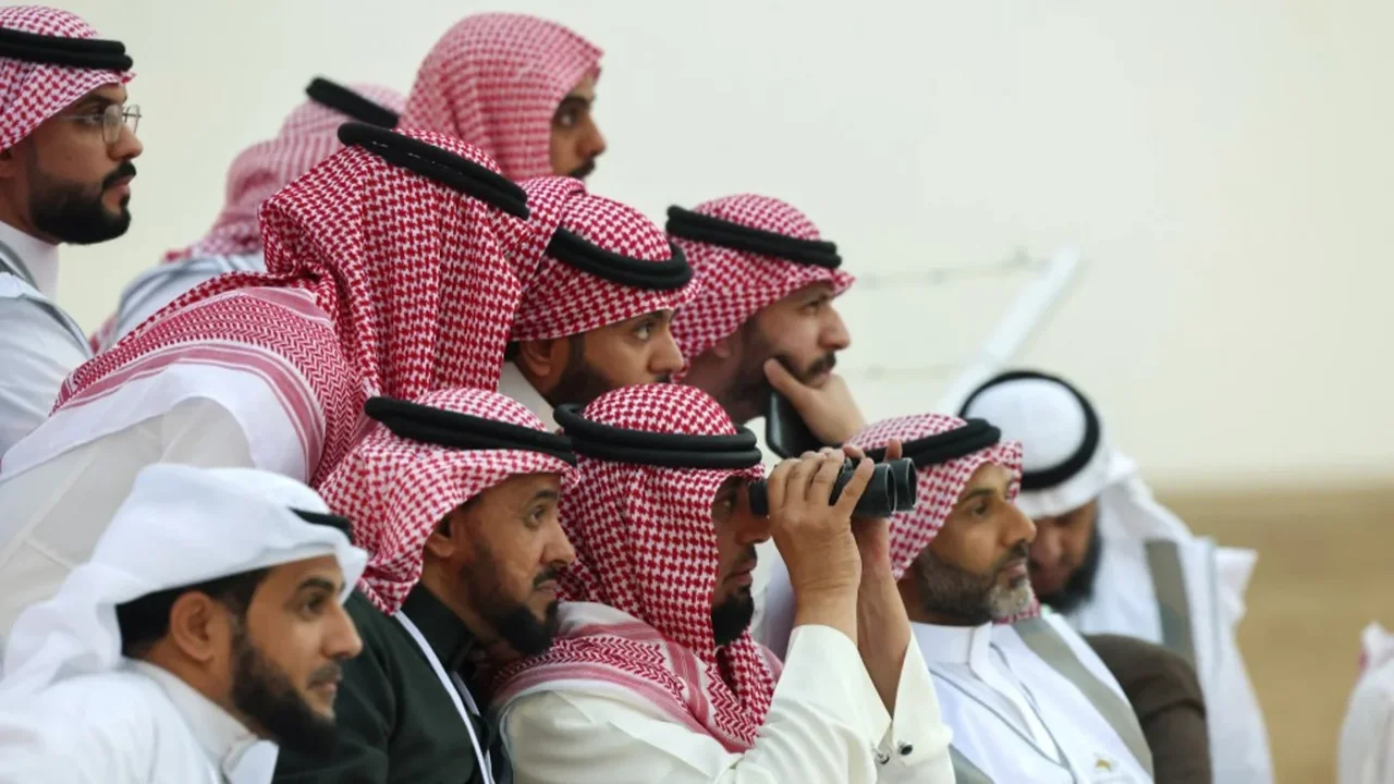 'Perseteruan' Arab Saudi dan UEA dalam Penentuan Awal Ramadan