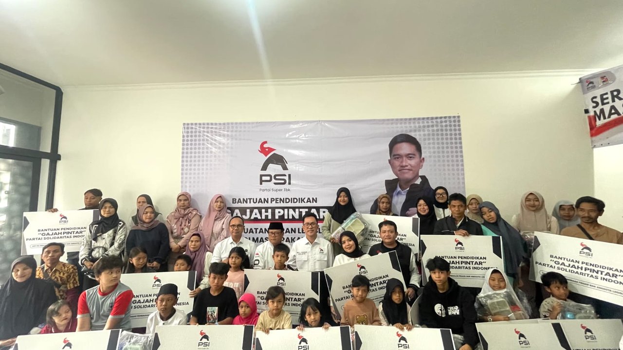 Program 'Gajah Pintar' Disalurkan PSI untuk Dukung Akses Belajar di Bogor